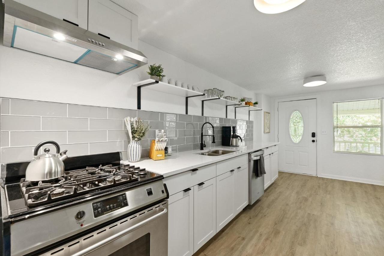 The Garden Cottage - Pet Friendly & 5 Mins To Town St. Augustine Exteriör bild
